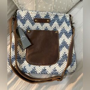 Myra Handbag Shoulder Crossbody Bag! NWT! 🔥🔥🔥